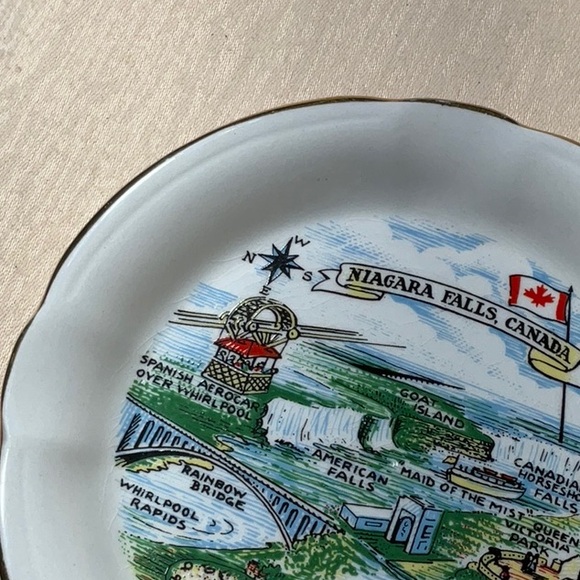 Vintage Niagara Falls Canada Souvenir Trinket Dish - Picture 6 of 9